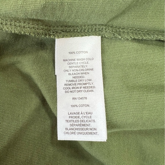 NWT Vineyard Vines Harp Leprechaun Whale Green Long-Sleeve Pocket Tee, size L - Picture 5 of 7